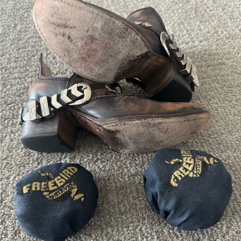 Freebird Blade size 8 Ankle Boots - Picture 16 of 16